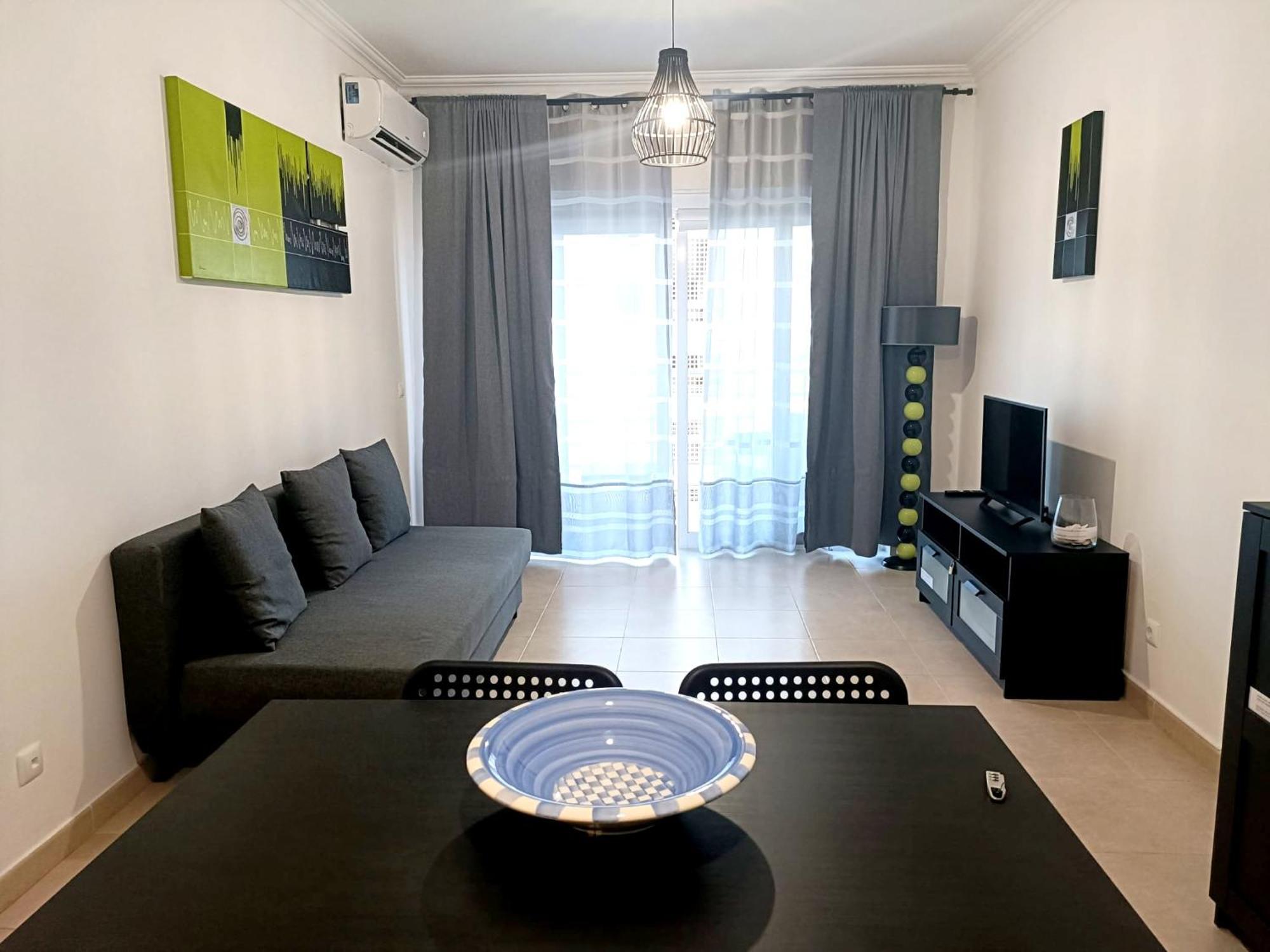 Flamingo Residence Apartment - Wifi/Pool/Netflix Portimão Εξωτερικό φωτογραφία
